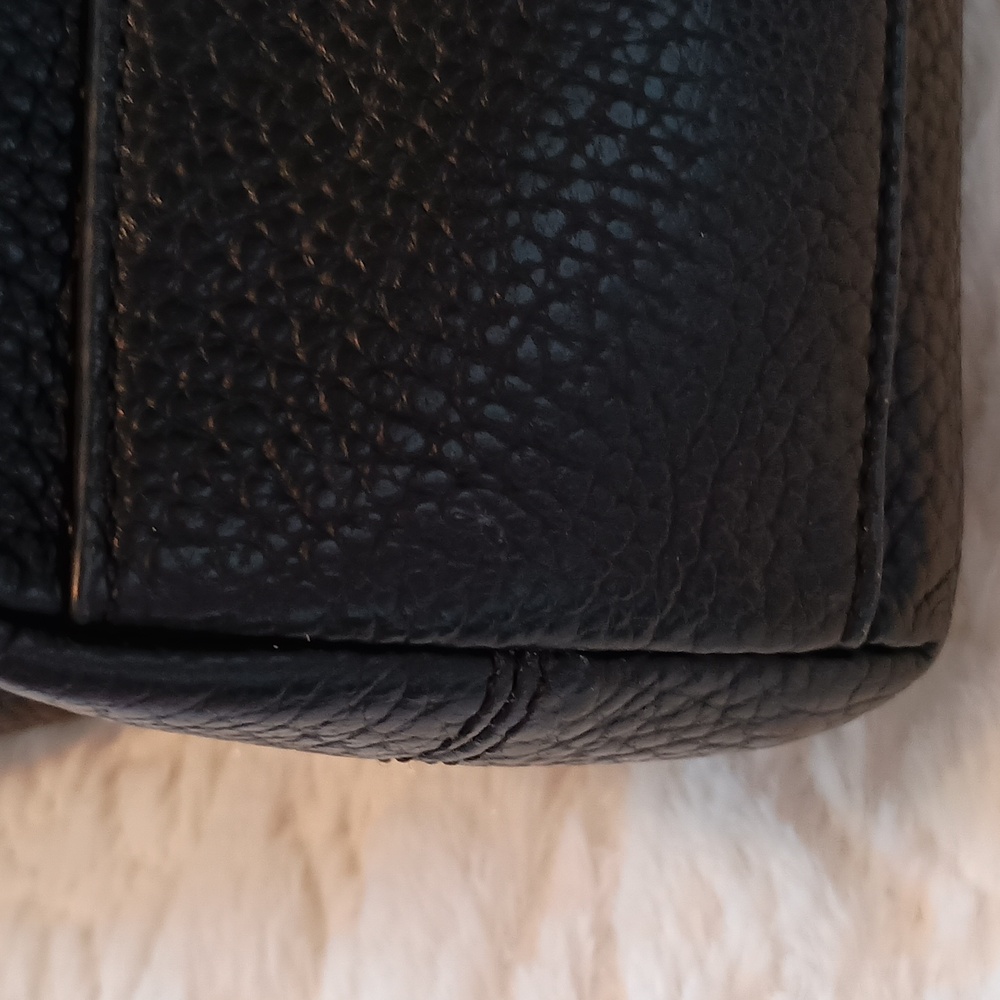 Coach Brief Tote - Picture 10 of 11